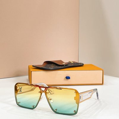 LV Sunglasses — 4