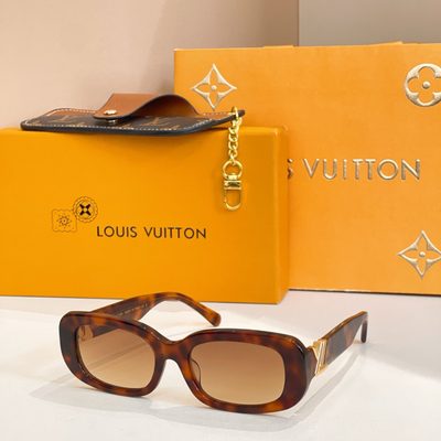 LV Sunglasses — 4