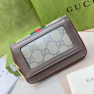 Gucci zip wallet — 4