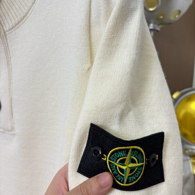 Stone Island — 8
