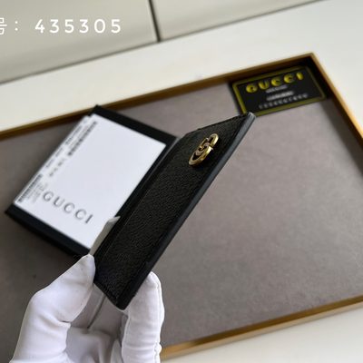Gucci card holder — 8