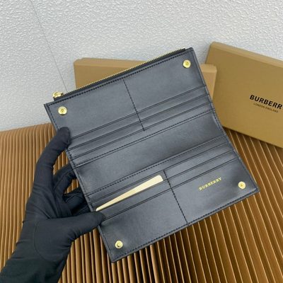 Burberry Check zipped wallet — 5