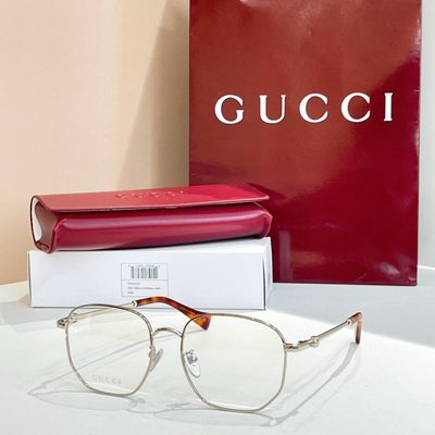Gucci Sunglasses — 6