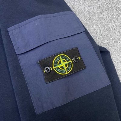Stone Island — 19