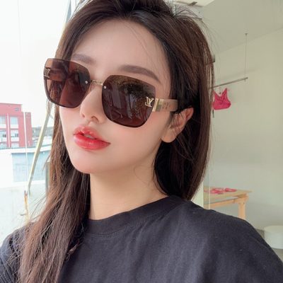 LV Sunglasses — 9