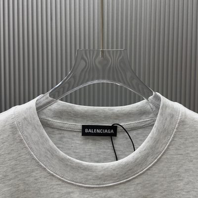 T-Shirt — 4