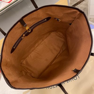 Louis Vuitton Bag — 9
