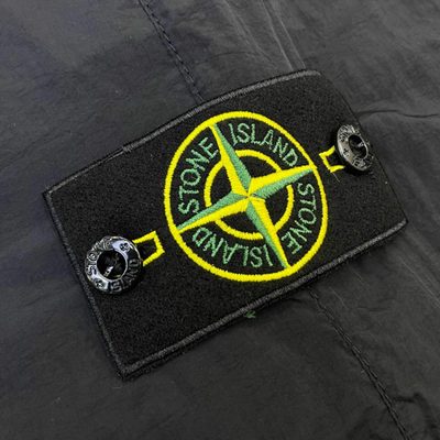 Stone Island — 10
