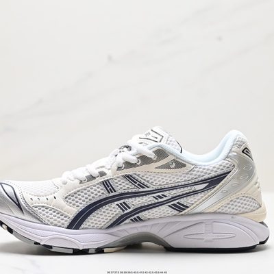 ASICS GEL-KAYANO 14 — 220