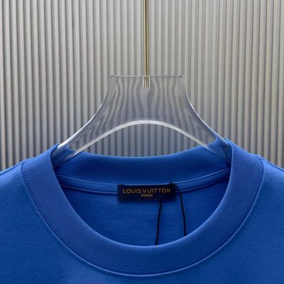 T-Shirt — 4