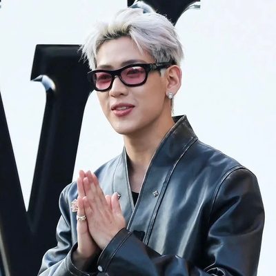 LV Sunglasses — 9