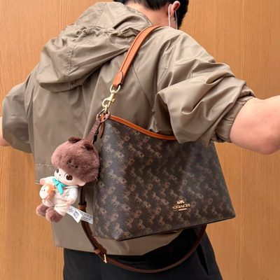 Coach Bag — 4