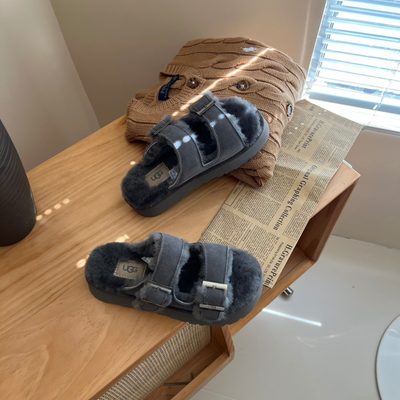 UGG Greenport Slide — 3