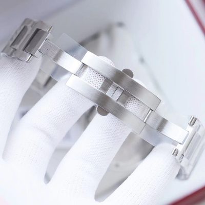 Cartier Watch — 8