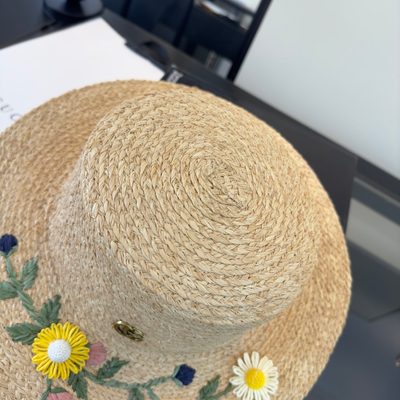 Gucci Bucket Hats — 5