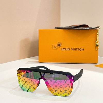 LV Sunglasses — 4