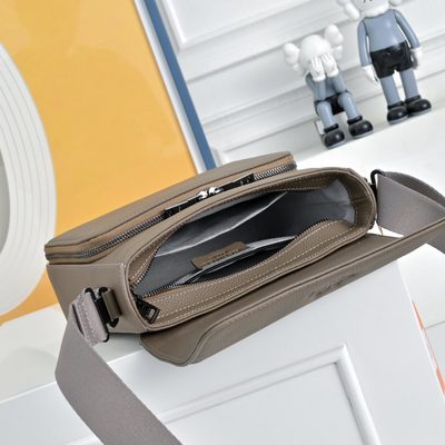Hermes messenger bag — 8