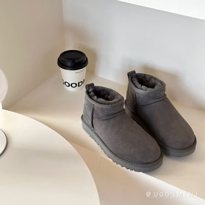 UGG Classic Ultra Mini boots