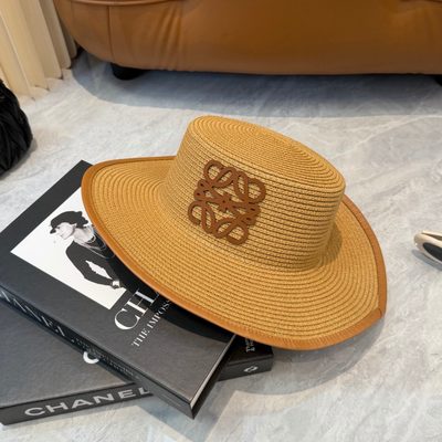 Loewe Paula's Ibiza raffia sun hat — 5