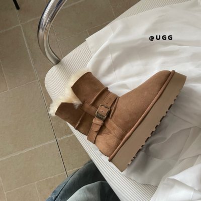 UGG platform ankle boot — 3