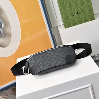 Gucci GG Emblem belt bag — 4