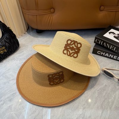 Loewe Paula's Ibiza raffia sun hat — 9