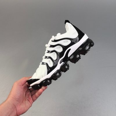 Nike Air Max Plus trainers — 3