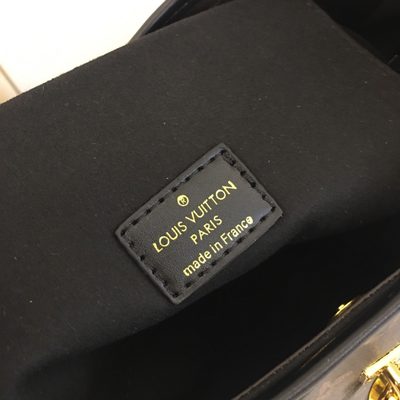 Louis Vuitton Bag — 8