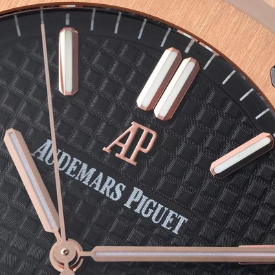AP Watch — 8