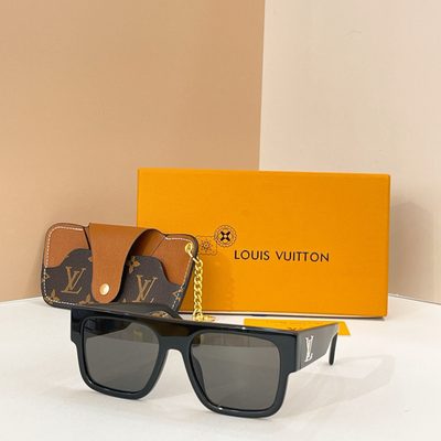 LV Sunglasses — 5