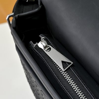 Bottega Veneta Veneto messenger bag — 7