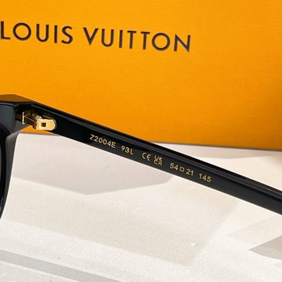 LV Sunglasses — 5
