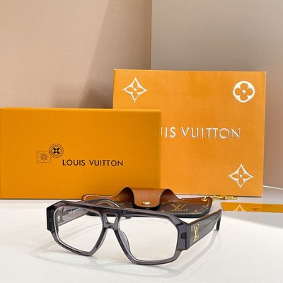LV Sunglasses — 8