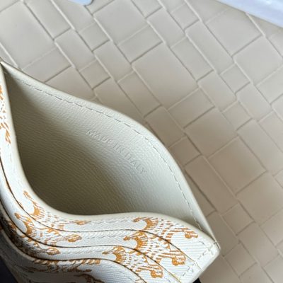 Accessories — 6