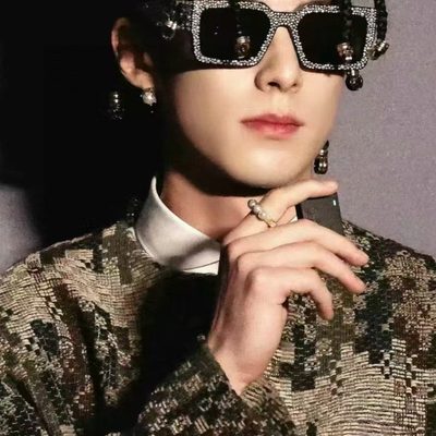 LV Sunglasses — 6