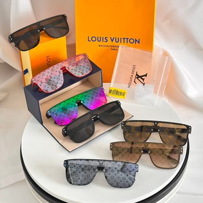 LV Sunglasses — 9