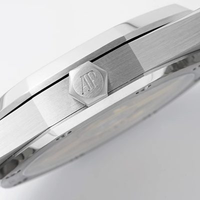 AP Watch — 7