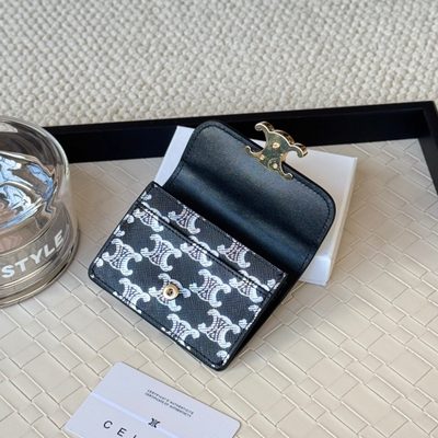 Accessories — 5