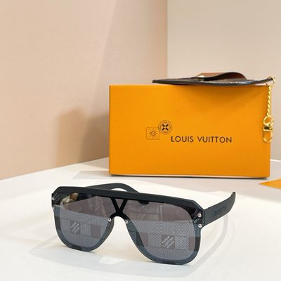 LV Sunglasses — 8
