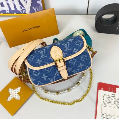 Louis Vuitton Bag — 4