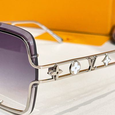 LV Sunglasses — 9