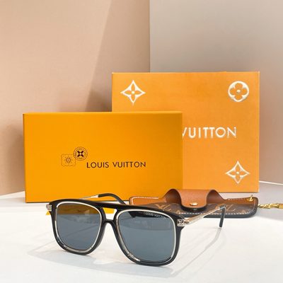 LV Sunglasses — 4