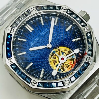AP Watch — 4