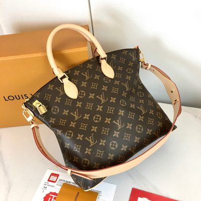 Louis Vuitton Bag — 4