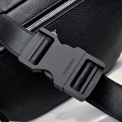 Burberry belt bag — 3