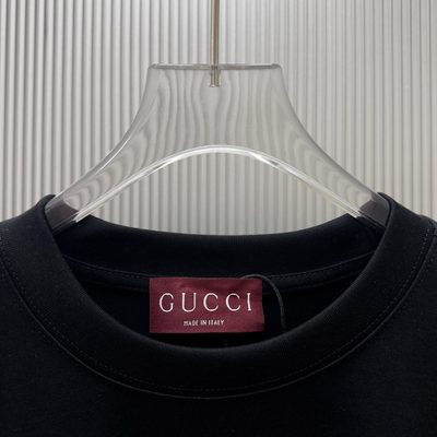 T-Shirt — 4