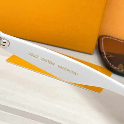 LV Sunglasses — 5