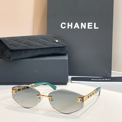 Chanel Sunglasses — 4