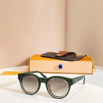 LV Sunglasses — 4