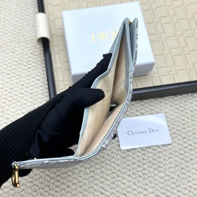 Accessories — 6